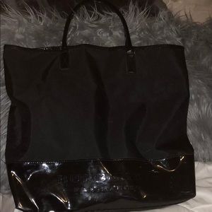 Burberry tote